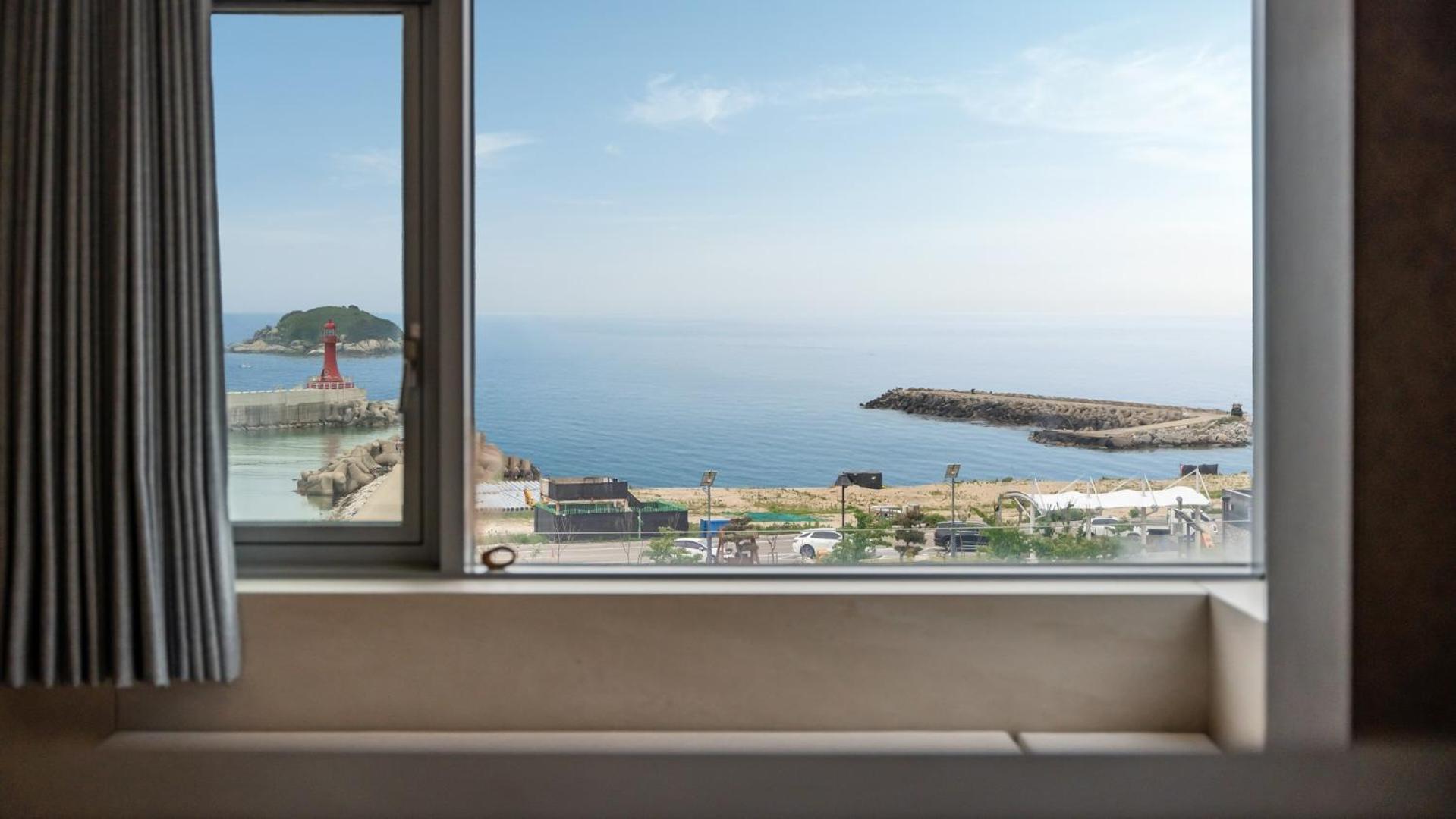 Goseong Gyeoulbada Ocean View Pension Zewnętrze zdjęcie